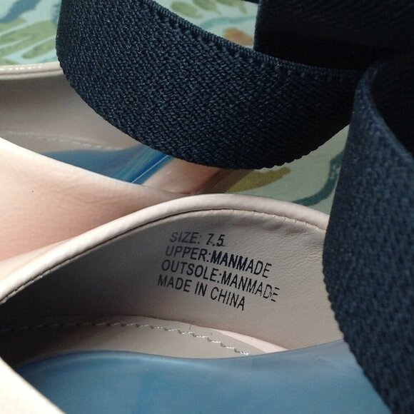 NY&Co.Pink Patent heeled mules, Pink and Black, Glam, Girlhoodcore, Valley girl - Picture 4 of 5